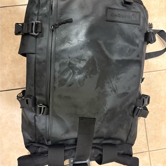 WANDRD PRVKE 31 Camera Backpack – Waterproof Black, Camera Cube Included - Picture 11 of 12